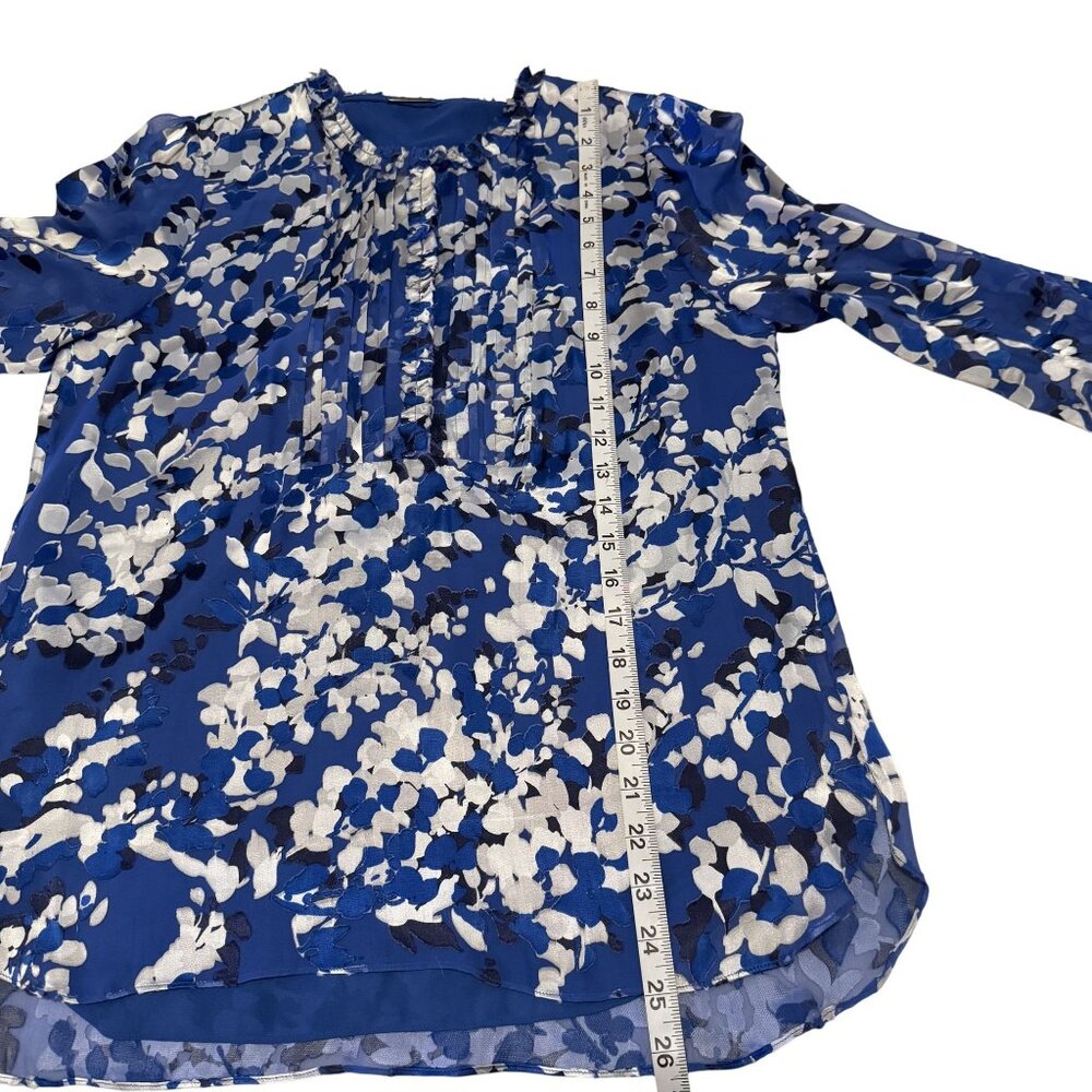 Women’s Elie Tahari Blue White Floral Silk Blend Ruffle Blouse Size Small - Picture 9 of 12
